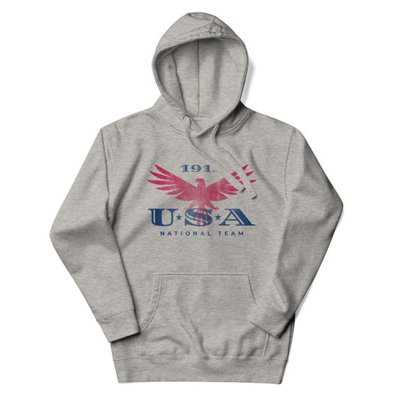 Vintage USA Soccer Hoodie: Heritage Fan Apparel