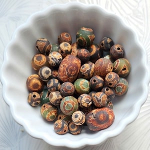 Gemstone Guru Beads for Malas, Guru Beads, Metaphysical Guru Beads, Guru Bead, Metaphysical Beads, Mala Supplies