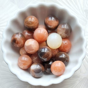 Moonstone Guru Bead: Metaphysical Mala Supplies