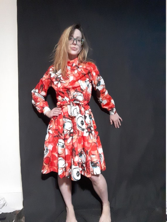 1970's psychedelic floral midi dress
