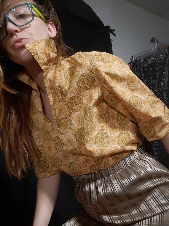 1950's batik print rockabilly blouse