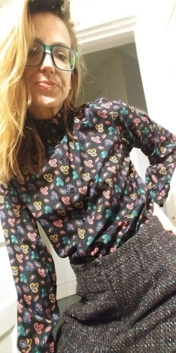 SALE - 1970's button-up with paisley flowers by Re