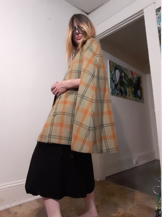 Mod 1960's plaid wool cape