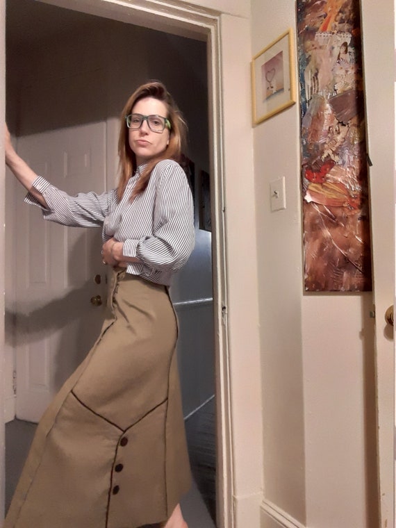 1910's wool skirt w/ velvet trim & buttons
