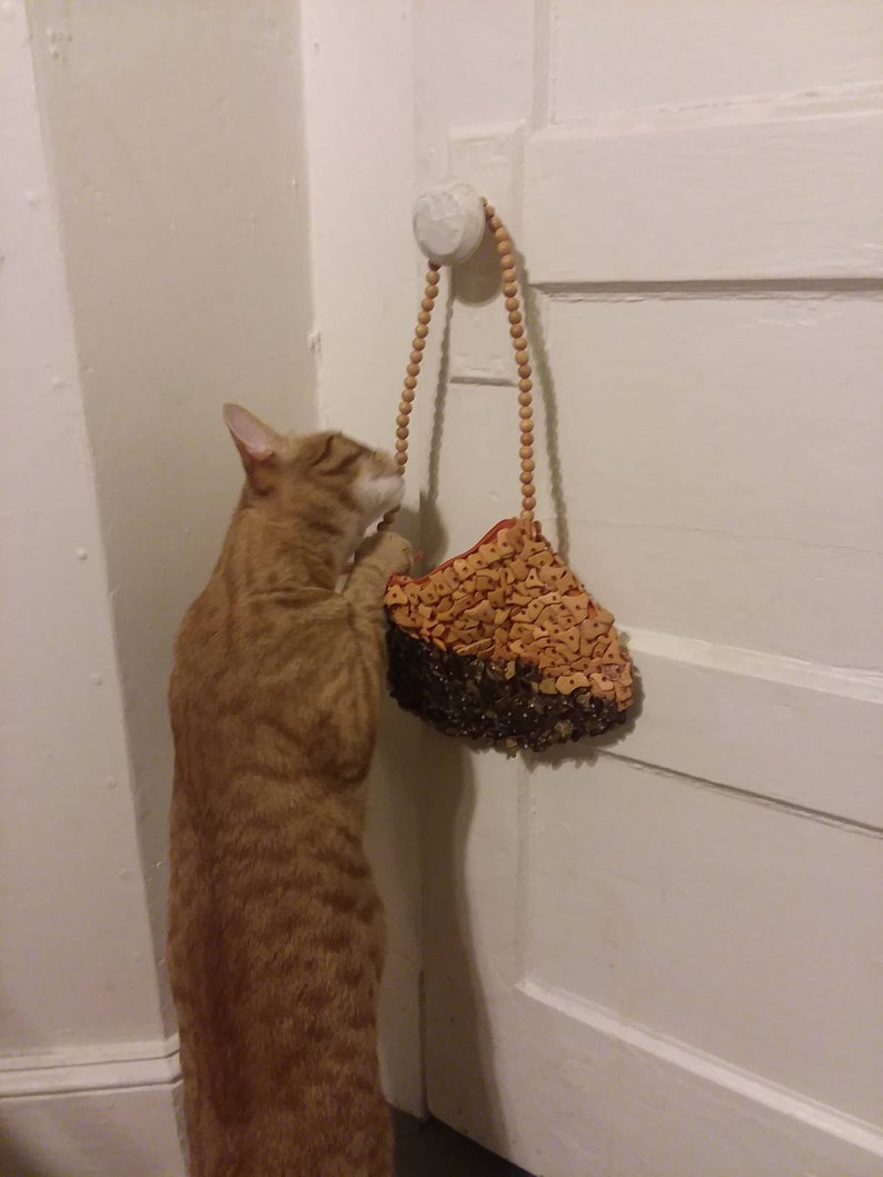 1960s coral seashell bag with beaded strap