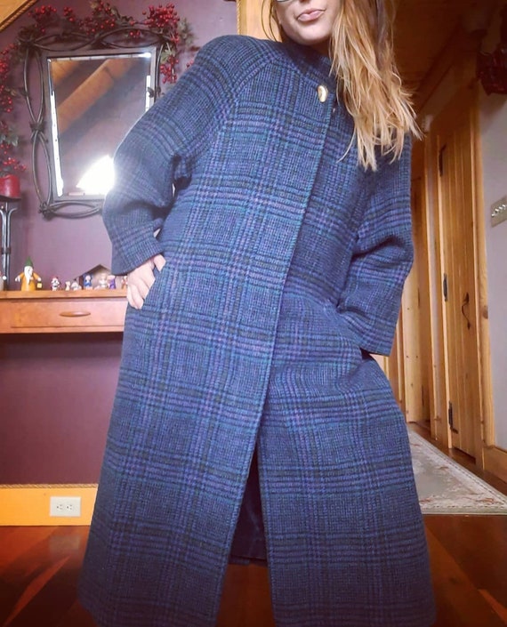 1980's plaid wool London Fog peacoat