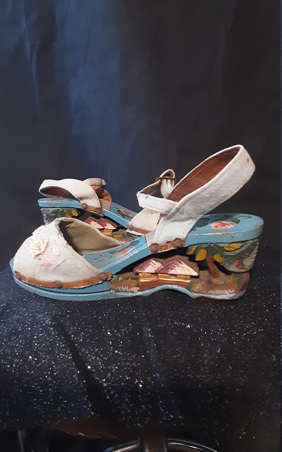 1940's carved wood wedge sandals