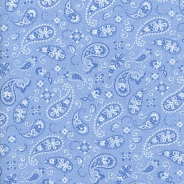 Fabric - PAISLEY BANDANA - Light BLUE!!!  New - Fabric by the Yard!
