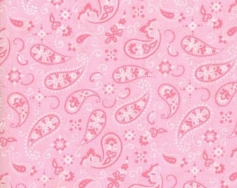 Fabric - PAISLEY BANDANA - Bubble Gum PINK!!!!!!  New - Fabric by the Yard!