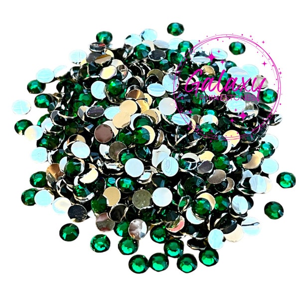 1,500ct Emerald Green Resin Rhinestones Non Hotfix Flatback 2MM, 3MM, 4MM, 5MM, 6MM Ships from USA Perfect for Tumblers, Nails, Crafts