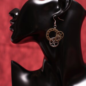 Gear Earrings,Steampunk Gear Earrings, Steampunk Costume, Industrial Earrings, Steampunk Jewelry, Industrial Jewelry, Steam Punk