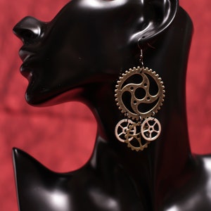 Steampunk Gear Earrings, Steampunk Costume, Metal Gears, Gear Earrings, Handmade Earrings, Steampunk Jewelry, Industrial Jewelry, Steam Punk