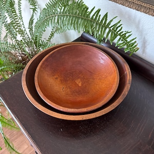 Vintage Munising Wooden Dough Butter Bread Bowl Pair