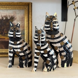 3 Vintage Folk Art Cat Sculptures Vintage Laurel Burch Style Wooden Brutalist Cats Vintage Cat Figurines Vintage Wood Carved Cat Family