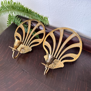 Vintage Art Deco Shell Brass Wall Sconce Pair Hollywood Regency
