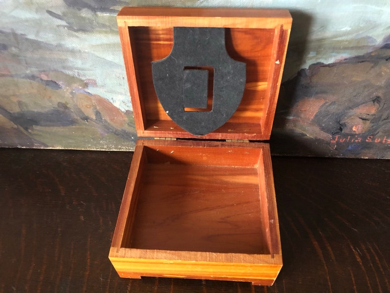 Vintage Cedar Chest Jewelry Box Vintage Cedar Box Vintage Cedar and Brass Lidded Jewelry Box Vintage Victorian Couple Cedar Box Vintage Box