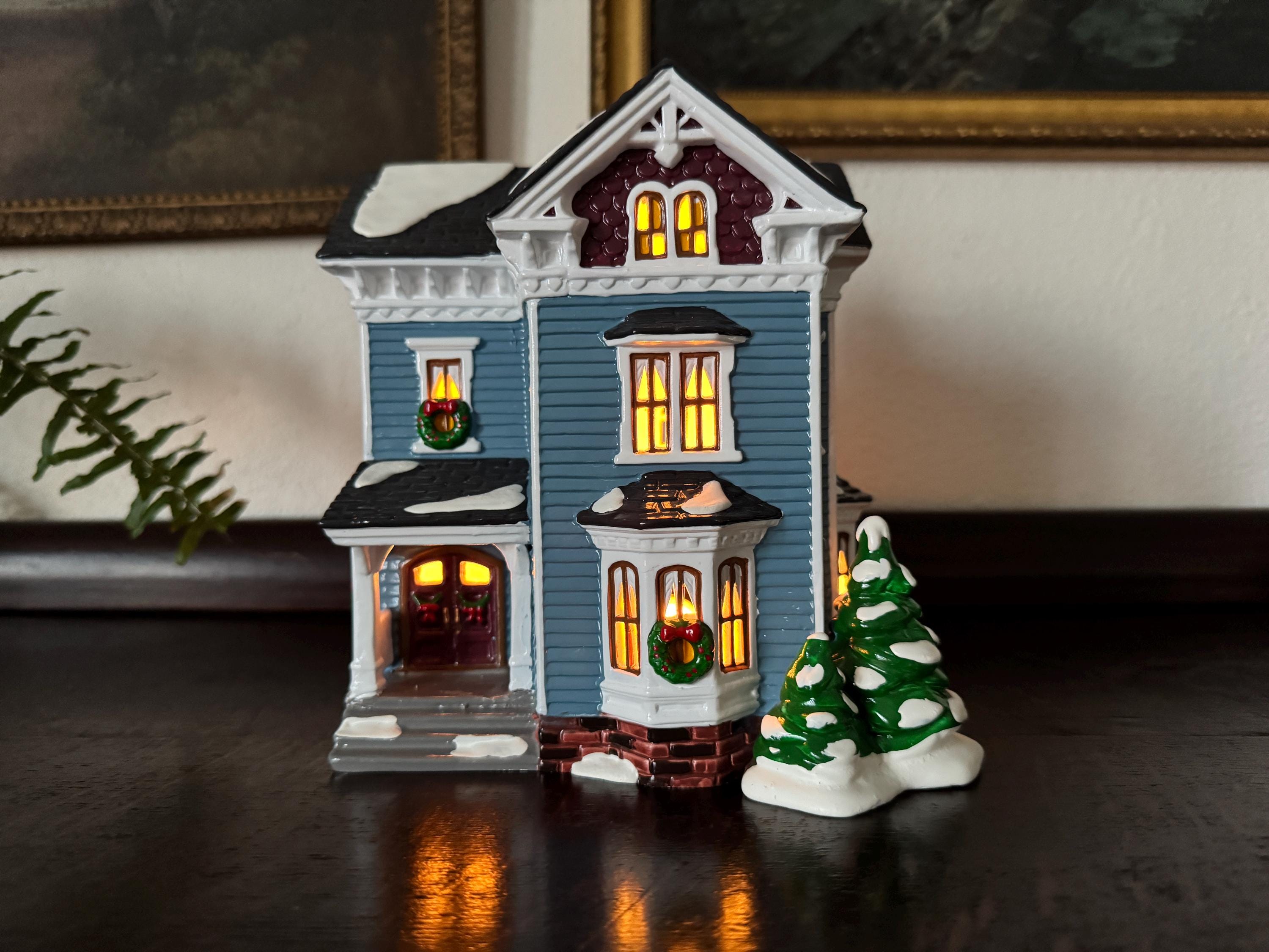 Vintage Lighted Queen Anne Victorian 