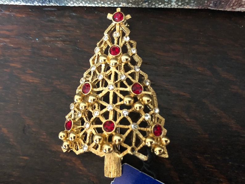 Vintage Eisenberg Christmas Tree Brooch Vintage Eisenberg Christmas Tree Pin Vintage Gold Christmas Tree Pin Vintage Gold Christmas Tree Pin