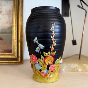 Vintage Brentleigh Ware Clive English Ribbed Floral Vase Vintage Brentleigh Floral Vase Vintage English Floral Vase Vintage English Decor
