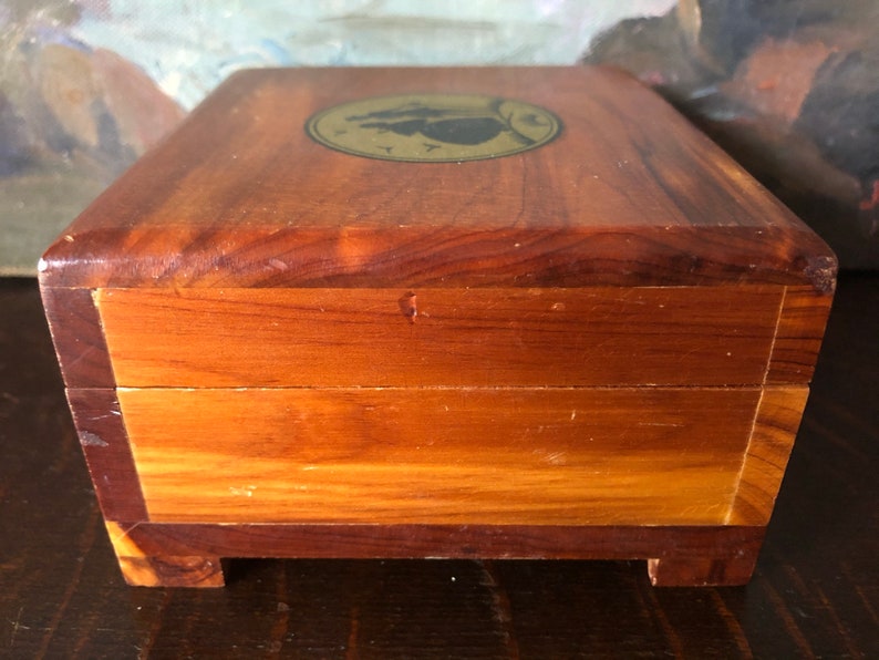 Vintage Cedar Chest Jewelry Box Vintage Cedar Box Vintage Cedar and Brass Lidded Jewelry Box Vintage Victorian Couple Cedar Box Vintage Box