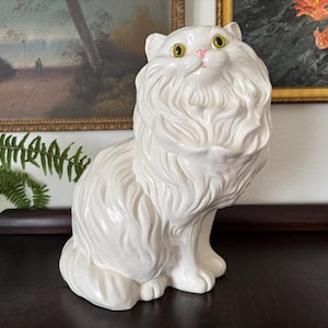Vintage Persian Cat Sculpture with Green Eyes Vintage Life-Size White Ceramic Cat Sculpture Vintage MCM Cat Sculpture Vintage Cat Sculpture