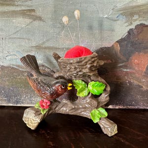 FINAL SALE - Vintage Bird&#39;s Nest Pincushion Vintage Bird Pincushion Vintage Velvet Bird Pincushion Vintage Floral Sewing Bird Pincushion