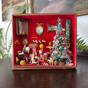 Vintage Musical Santa Wall Hanger Vintage Singing Santa Door