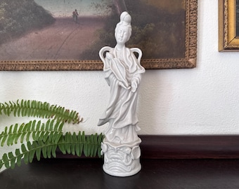 Vintage Blanc de Chine Porcelain Quanyin Kwan Yin Goddess Sculpture