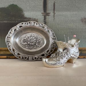FINAL SALE - Vintage Silverplated Catch All Dish Vintage Silverplated Japanese Floral Dish Vintage Holiday Imports Silverplate Dish Catchall