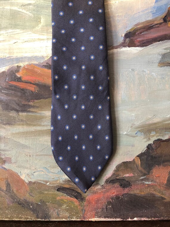 navy medallion tie