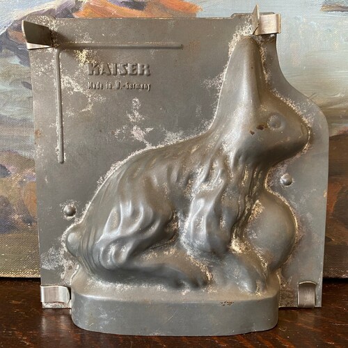Vintage Bunny Rabbit Two Part Chocolate Mold w/ Clips Vintage German Rabbit Mold Vintage Easter Bunny Vintage Patisserie Vintage Rabbit shops Mold
