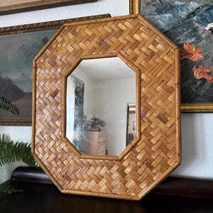 Vintage Bamboo Rattan Octagon Wall Mirror Vintage Bamboo Octagon Wall Mirror Vintage Palm Beach Rattan Mirror Vintage Rattan Accent Mirror