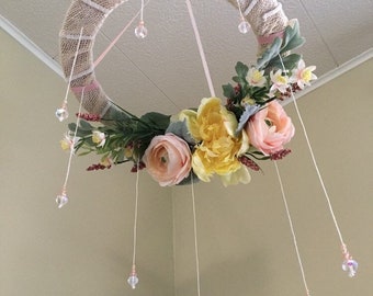 Baby mobile, Crib mobile, Flower mobile, Floral Nursery, Girl nursery, Crystal mobile