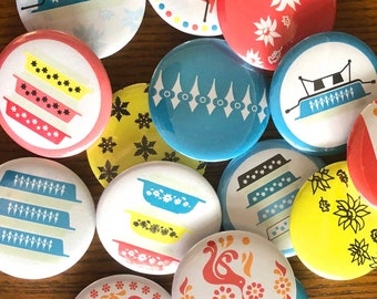 Pyrex 44mm Badges/Buttons  |  Set of 3 Vintage Designs in Friendship, Flannel Flower, Spears/Picket Fence  |  Vintage Pyrex Collectors!