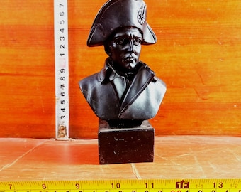 Antike Gusseisen Napoleon Figur: 19th Century Kasli Ural Pflanze