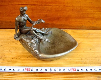 Vintage bronze ashtray - &quot;The scuba diver caught a fish.&quot; Antique ashtrays. Antique gift. Souvenir for the diver. Ashtrays.