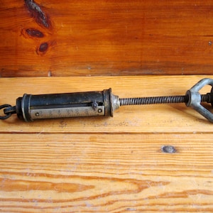 Vintage mechanical scales from the 19th century - PATENT. Vintage Libra. An ancient steelyard. Vintage canter. Scales. Kanter. Steelyard