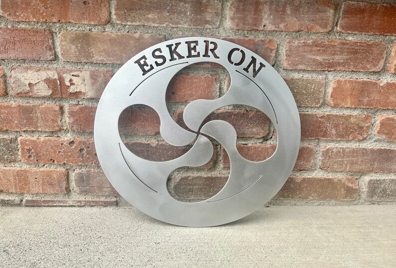 Basque Welcomesign Basque Lauburu Gratitude Metal Sign - Esker on - Gratitude - Etsy