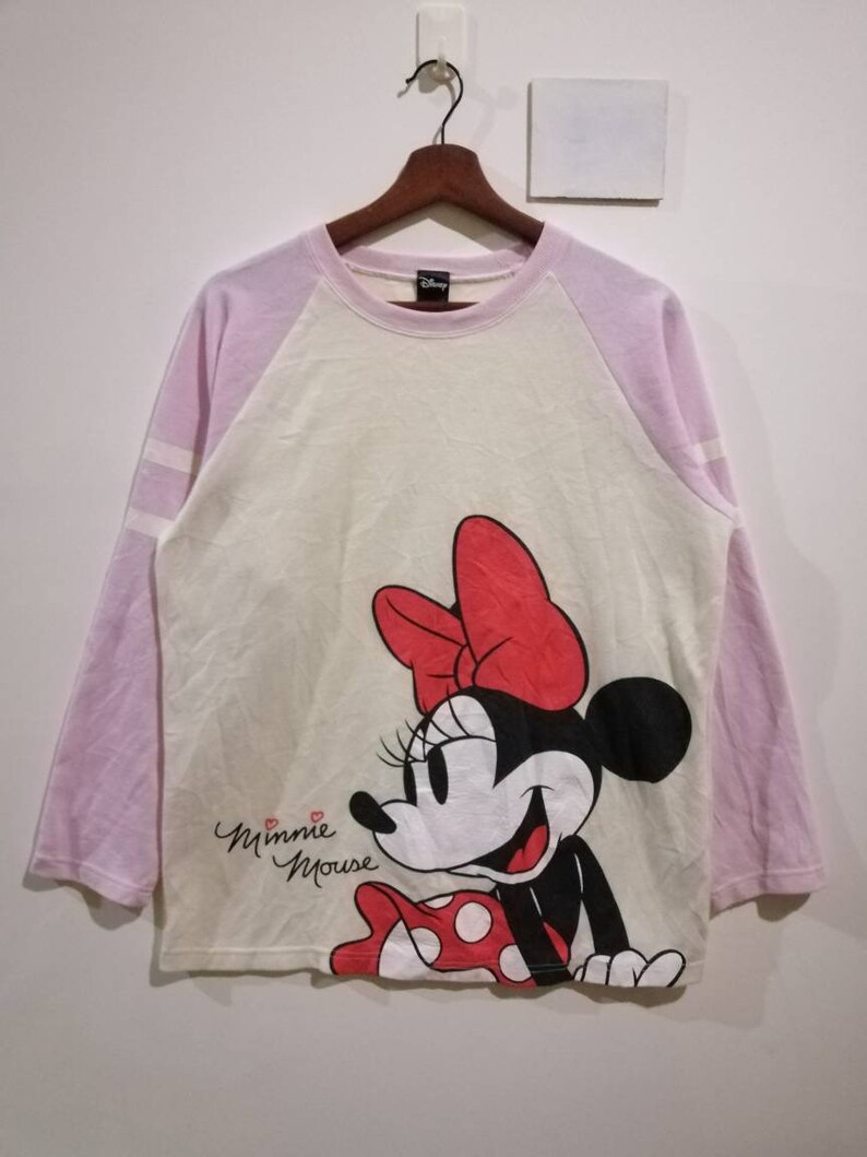 Vintage 90s MINNIE MOUSE long sleeve tshirt streetwear sportwear size M