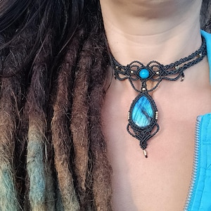 Labradorite Macrame Choker Necklace, Crystal Micro-macrame Necklace, Blue Stone Handmade Knotted Necklace, Gemstone Choker