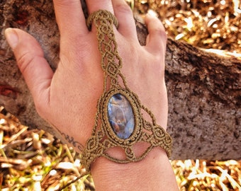 Labradorite Macrame Ring Bracelet, Blue Stone Slave Bracelet, Crystal Cuff Bracelet