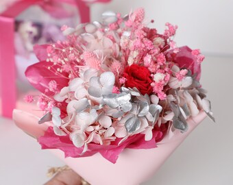 Eternal Flower Bouquets Pink and white Roses Bouquet with gift box