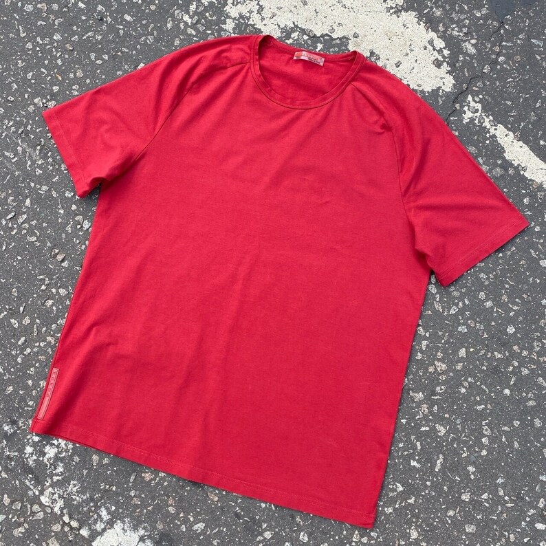 prada linea rossa vintage