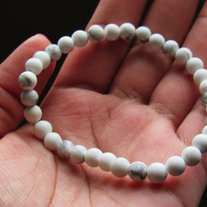 White Howlite Raw 6mm beads Spring bracelet image 2