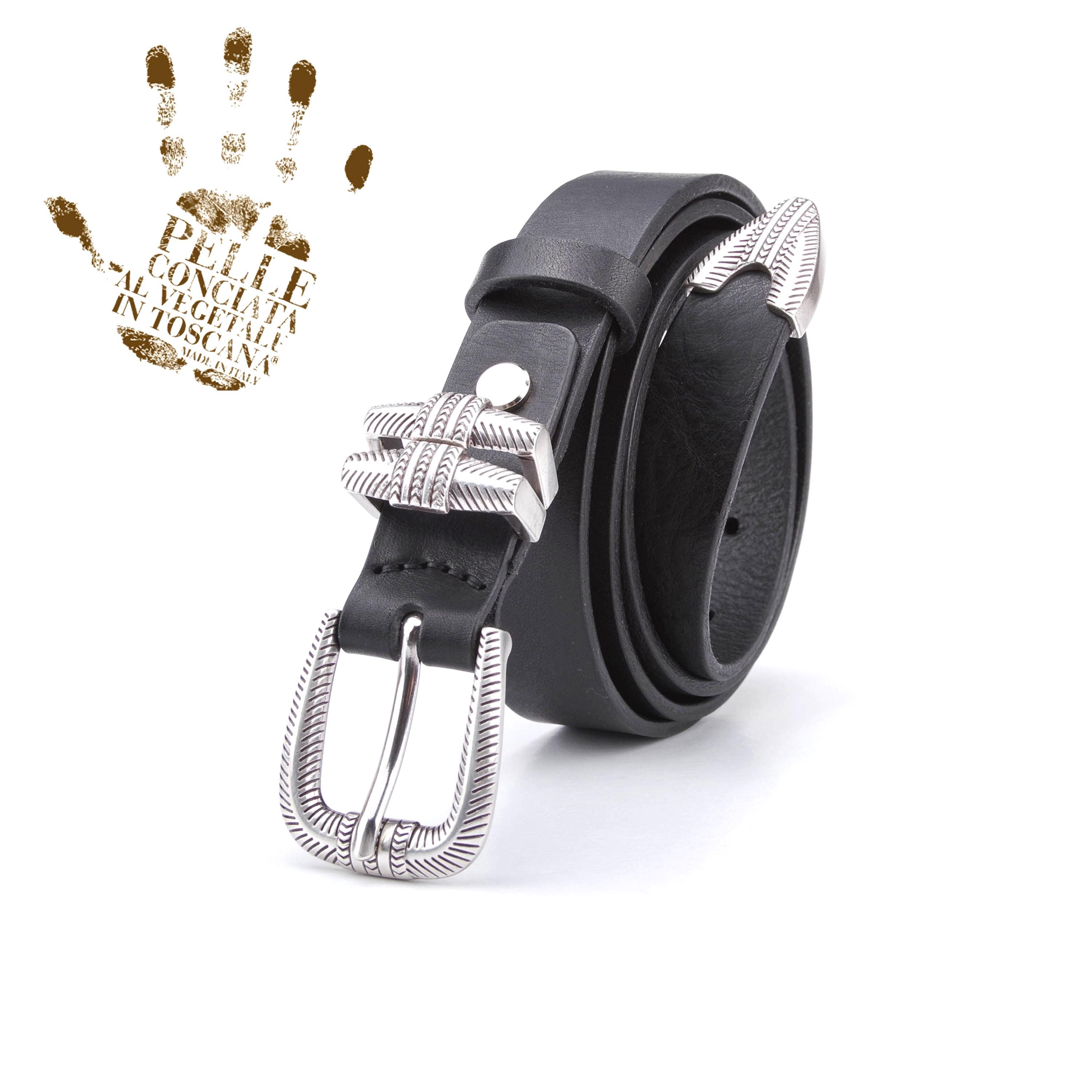 Express distressed Black leather western belt, with antique silver buckle Vintage Western Black Silver Buckle Belt | Dolce Vita main image 3