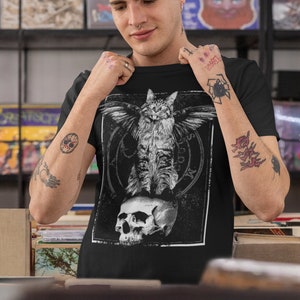 Camisas alternativas de estilo de roupa Nu Goth, femininas, masculinas, estéticas – camiseta gráfica de gato oculto