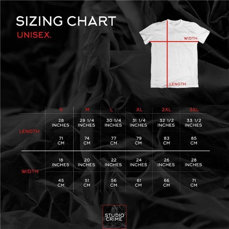 以下が含まれることがあります： Tシャツのユニセックスサイズチャートで、インチとセンチメートルで測定されています。チャートには、S、M、L、XL、2XL、3XLのサイズが表示され、対応する長さの測定値と幅の測定値が表示されています。