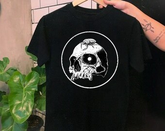 Alternative Nu Goth Clothing - Gothic Occult Streetwear Graphic Unisex T-Shirt - ALCHEMY