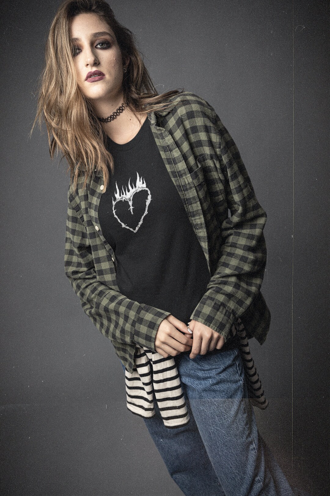 流行り の ブランド - 2024年おすすめのアイテム満載 Alternative Goth Clothes Aesthetic - 2000s Y2k Grunge Heart Tシャツ(半袖/袖なし)