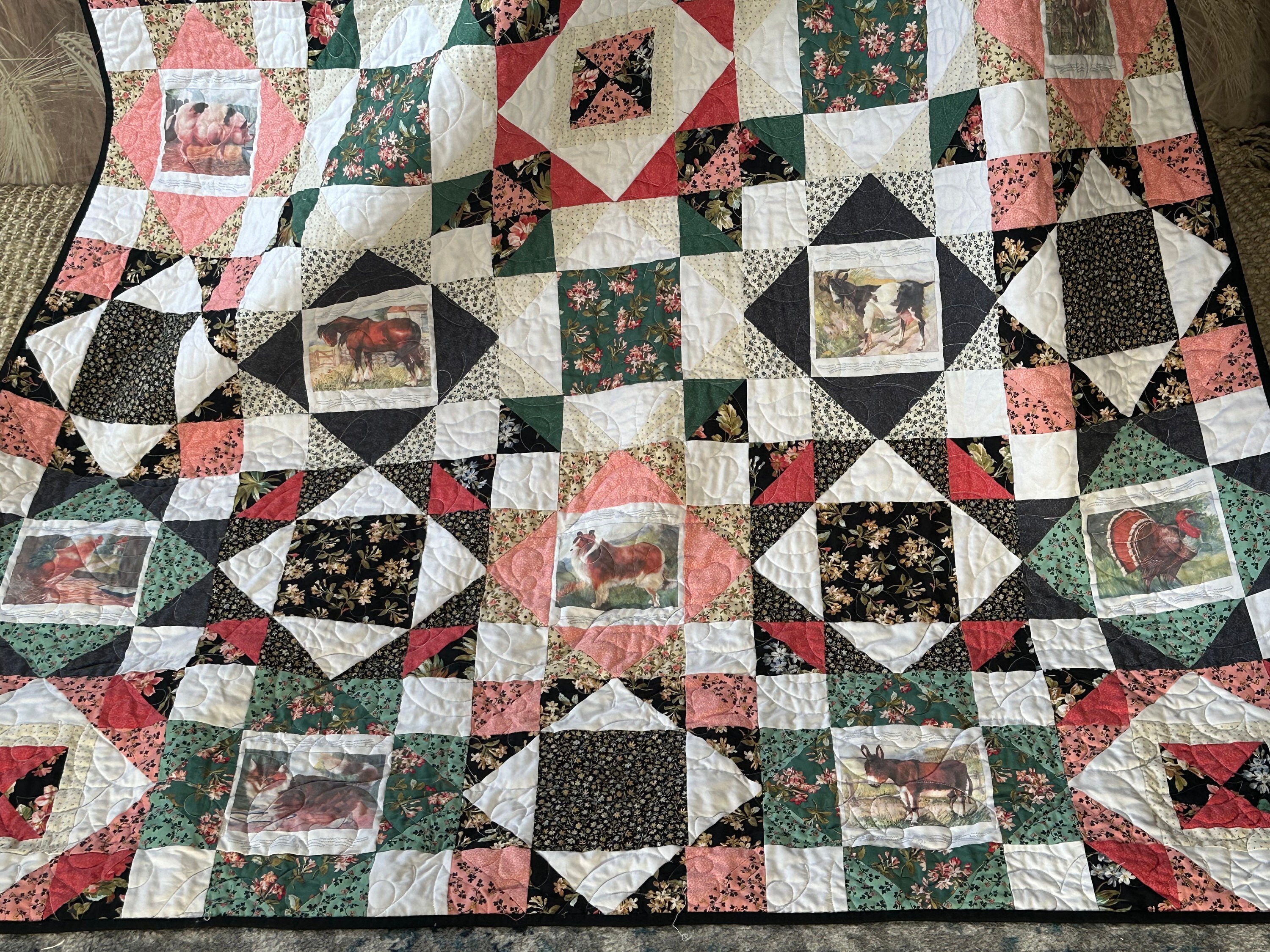 動物柄 キルト アメリカンヴィンテージ Handmade Farm Animal Quilt: Vintage Printed Cotton Patchwork, 57